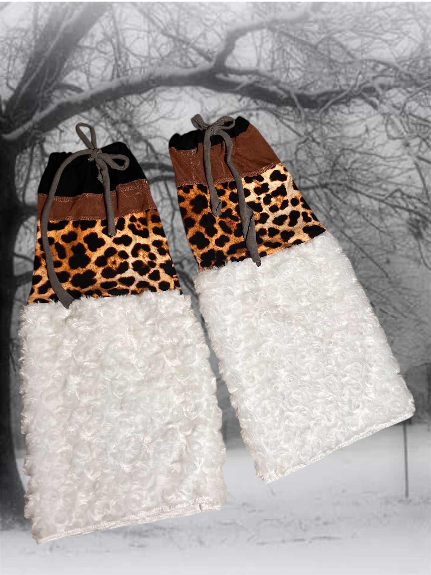 snow leopard - leg warmers