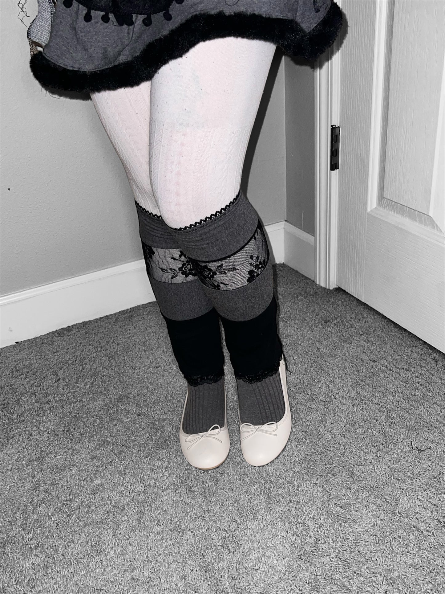 grayscale petals - leg warmers