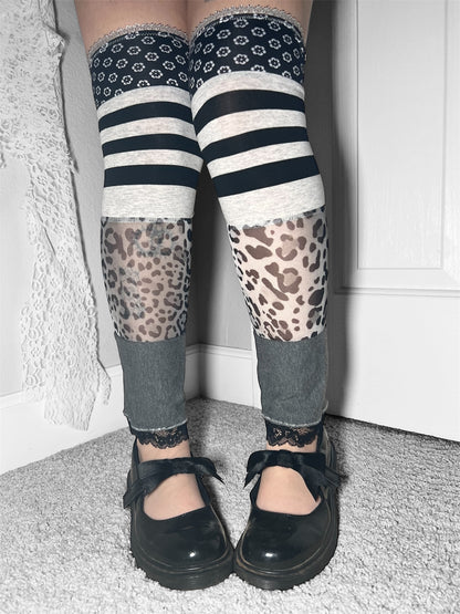 graveyard cat - leg warmers