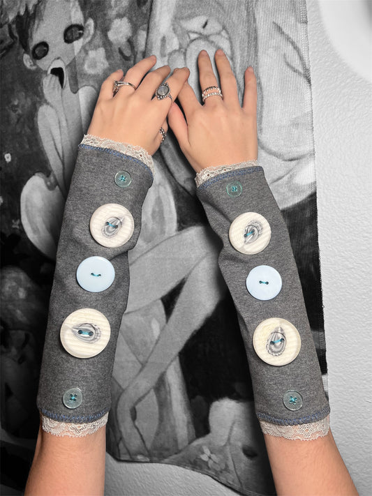 snow charm - arm warmers