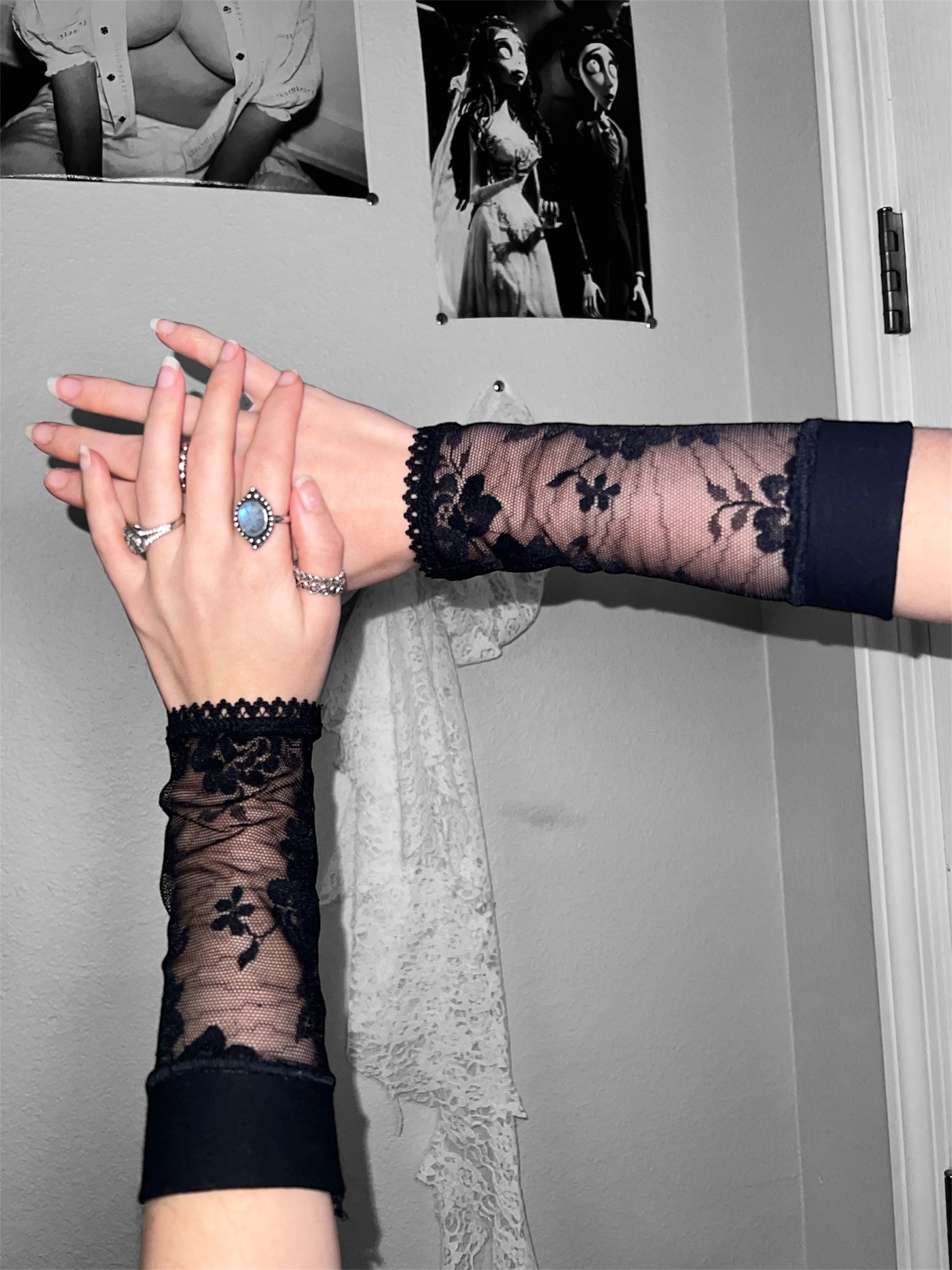 ink rose - arm warmer